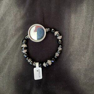 Artsonia Snap Bracelet – Black & Silver Beaded Bracelet (Artwork Not Included)